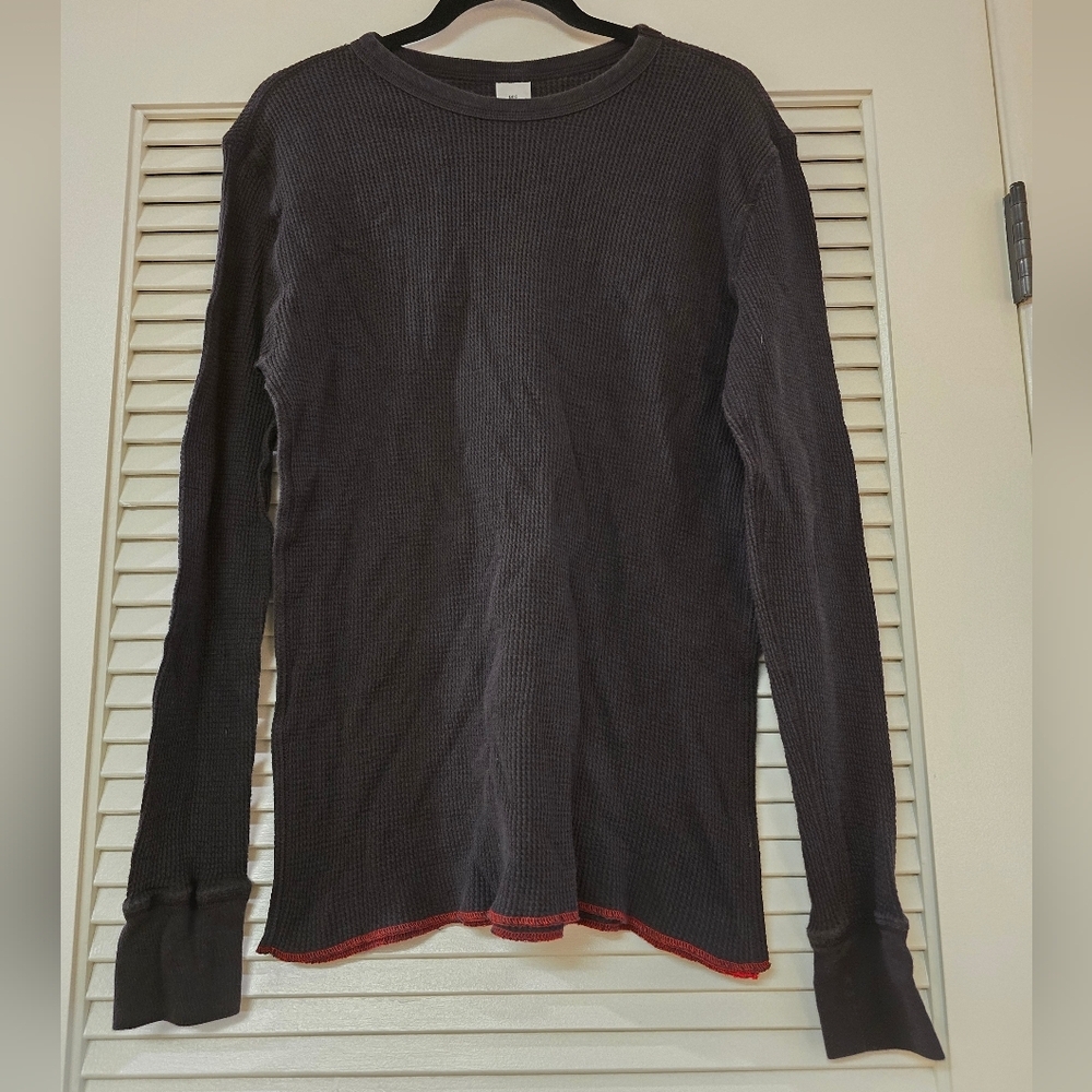 BDG - Men's Grey & Red 100% Cotton Waffle-Knit Long-Sleeve Shirt